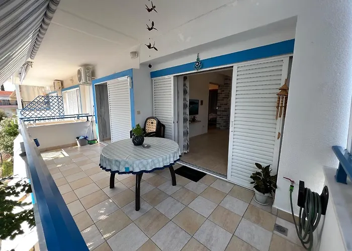 House 3- Kallithea Halkidiki * Kallithea (Chalkidiki)