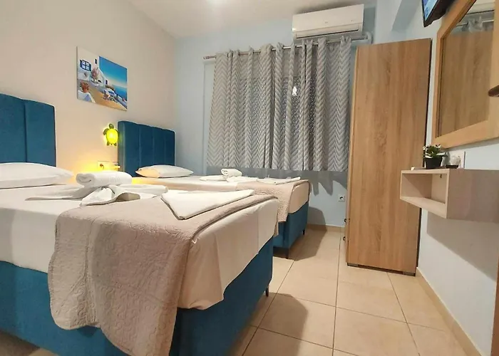 House 3- Kallithea Halkidiki * Kallithea (Chalkidiki)